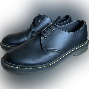Dr. Martens 14046 Vegan Oxfords